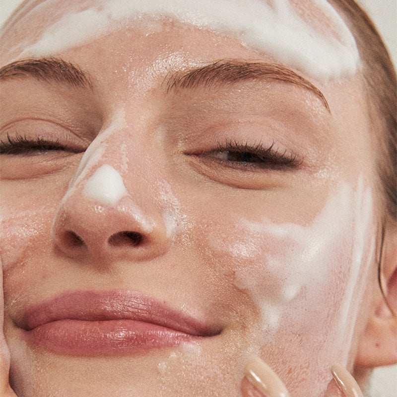 Cicaluronic Low Ph Cleanser